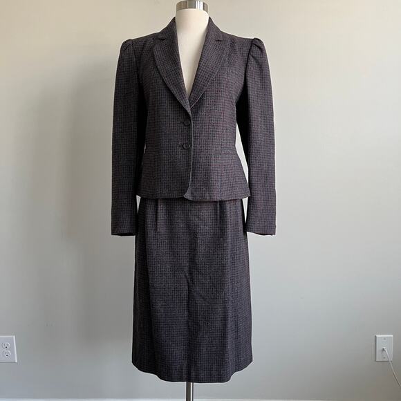Vintage Peabody House Made in Korea Skirt Suit Grey Red Black Plaid 9/10 - Picture 1 of 13